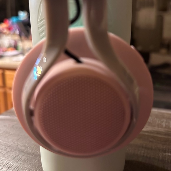 Riwbox WT-7S BT Headphones Light Up, Foldable Stereo Wireless Headset Kids - Picture 13 of 15